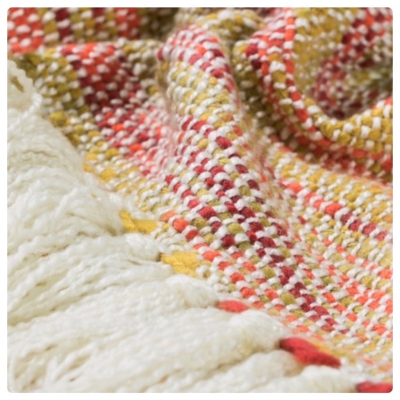1 LEFT! Chunky Yarn Multi Color Fringe Accent Pattern Throw Blanket - Picture 4 of 6